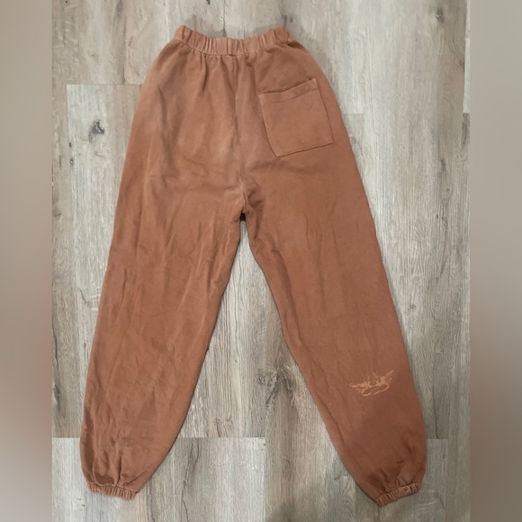 Boys Lie From This Perspective Sweatpants Size Small/ Will Fit Size Medium NWOT - Picture 7 of 9